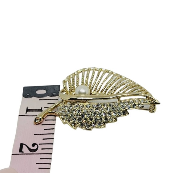 Vintage Gold Toned Leaf Brooch - image 6