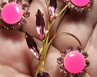 Vintage Bright Pink Rhinestone and Enamel Floral Spray Pin with matching clip earrings.