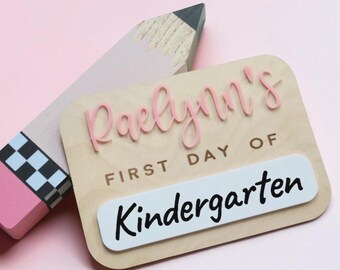 Back to School Sign Personalized Custom Name Photo Prop First Day Kindergarten Milestone Reusable Board Last Preschool Elementary Gift
