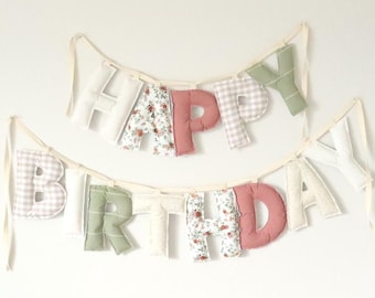 Aangepaste gelukkige verjaardag stoffen banner aangepaste naam meisje feestgors kinderkamerdecoratie muur opknoping gepersonaliseerd cadeau achtergrond babyshower