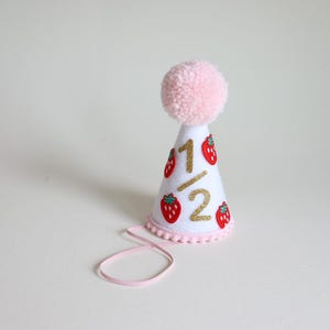Erdbeere erste Geburtstag Smash Kuchen Baby Berry 1. Geburtstag Partyhut Neutral Boho Hut Mädchen erster Geburtstag Hut Eine Erdbeere Daisy Thema