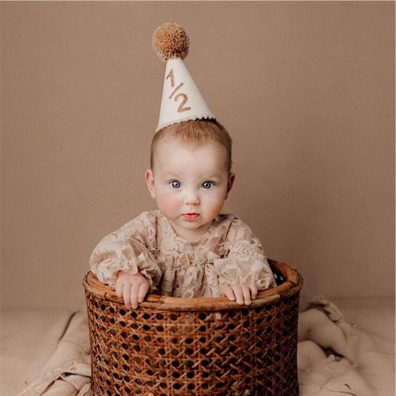 Half Birthday Hat Baby Milestone Celebration Photo Prop Crown Felt Party Accessory Customizable Pom Toddler Headwear Glitter Six Months
