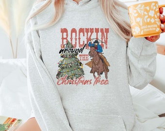 Rocken um den Weihnachtsbaum T-Shirt / Sweatshirt / Hoodie, Frohe Weihnachten Shirt, süßes Weihnachten Tee, Weihnachten Hoodie, Urlaub Sweatshirt