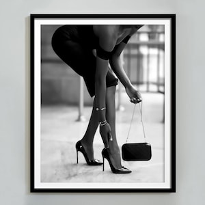 Retro High Heels Fashion Print: Black and White Minimalist Art (Digital Download