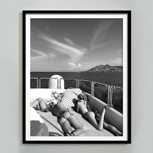 Women Sunbathing Print, Summer Poster, Black and White, Vintage Beach Photography, Printable Hypebeast Wall Art Room Decor, Digital Download