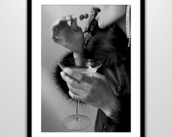 Woman Drinking Martini Poster, Bar Cart Print, Black and White, Cocktail Wall Art, Alcohol Poster, Girly Dorm Room Decor, Digital Download