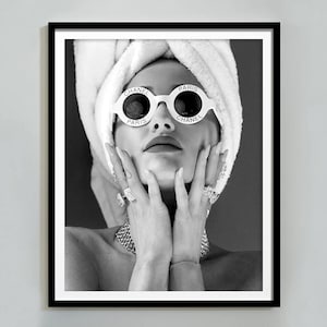 Luxury Fashion Poster, Black and White, Vintage Print, Designer Wall Art, Girls Bathroom Decor, Trendy Hypebeast Wall Art, Digital Download