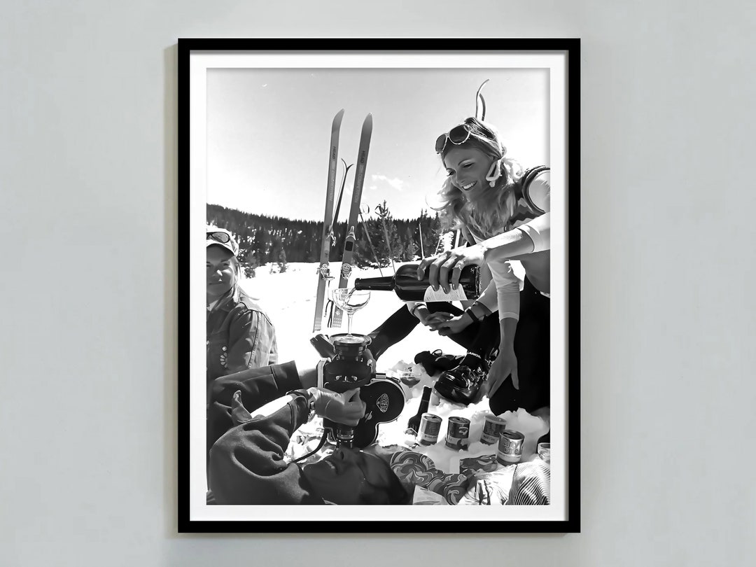 Vintage Apres Ski Photo: Black and White Bar Cart Print (digital ...