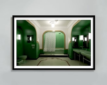 The Shining Badezimmer Vintage Poster: Lustige 1980er Jahre TV-Serie Wandkunst (Digitaler Download)