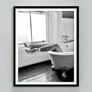 High Heels Woman in Bathtub Print, Bathroom Poster, Black and White, Printable Hypebeast Wall Art, Girls Bathroom Decor, Digital Download