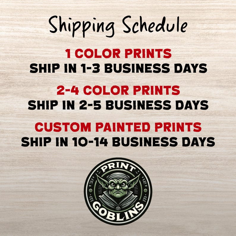 Puede incluir: Imagen de un calendario de env&iacute;o con texto en negro y rojo. El texto detalla los tiempos de env&iacute;o para diferentes tipos de impresiones: 1-3, 2-5 y 10-14 d&iacute;as h&aacute;biles. Un logotipo circular con un duende verde est&aacute; en la parte inferior.