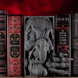 Witch Book Nook - 3D Printed to bring Fantasy Horror Monsters to Your Library - Designed by Miniatures of Madness
