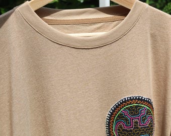 Embroidered Organic Cotton T-shirt with Shipibo Patch - Completely unique - Natural Cotton Color - Unisex