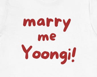 Marry Me Yoongi T-Shirt, Funny K-pop Fan Gift, Suga Shirt, BTS Merch, Cartoon Font Tee, Cute K-pop Apparel, BTS Army, Bangtan Sonyeondan