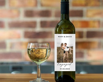 Custom Photo Wine Label,Personalized Engagement Wine Label,Engagement Gift,Wedding Wine Label,Proposal Gift,Gift for Couple,Anniversary Gift