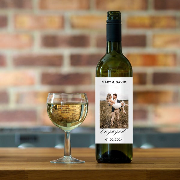 Custom Photo Wine Label,Personalized Engagement Wine Label,Engagement Gift,Wedding Wine Label,Proposal Gift,Gift for Couple,Anniversary Gift