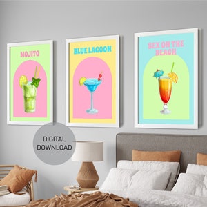 Pastell Cocktail Druck 3er Set, Bunte Bar Cart Galerie Wand Set, DIGITAL DOWNLOAD, Retro Cocktail Poster, Bar druckbare Kunst, Wand Dekor