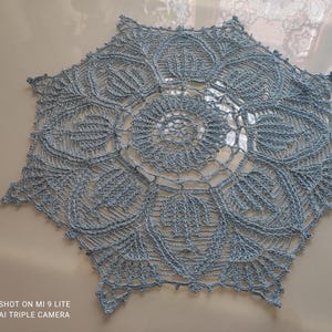 Crocheted placemat