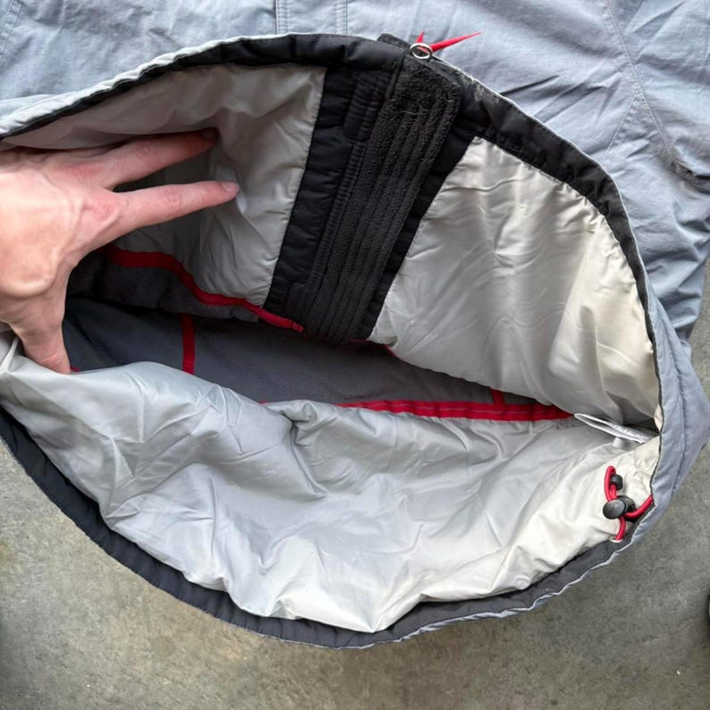 VTG Y2K Nike Herrenjacke Puffjacke Fleece gefüttert grau und rot Gr. XL Bild 6