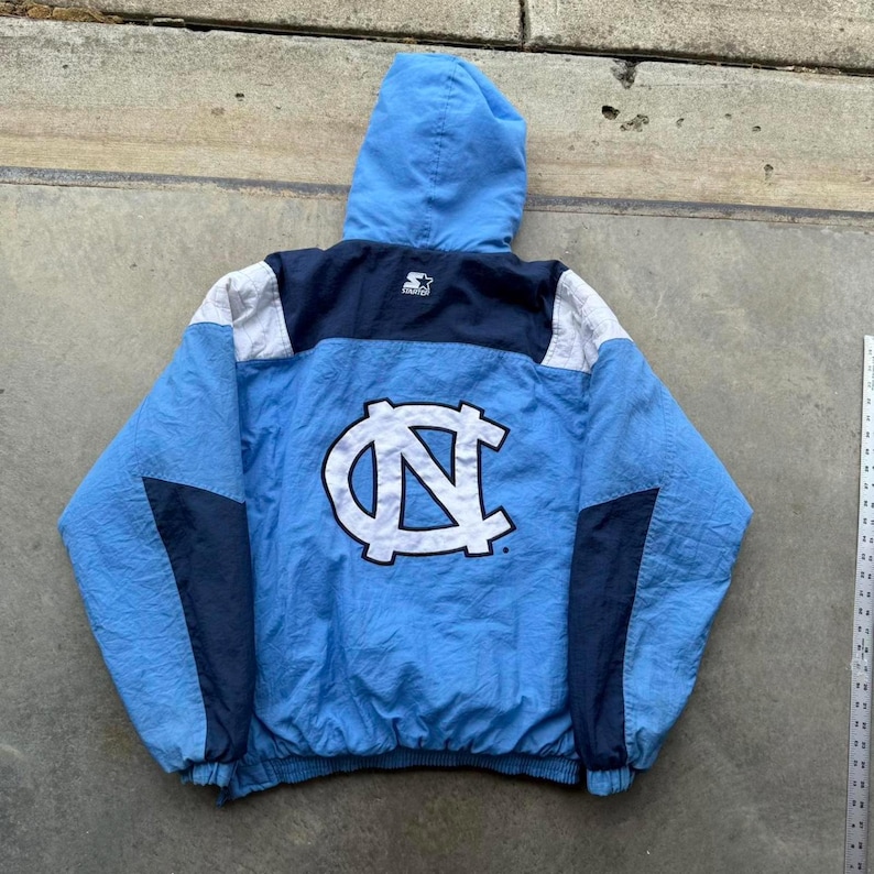 Vintage UNC Tarheels blue puffer jacket Starter size Large boxy fit Carolina image 2