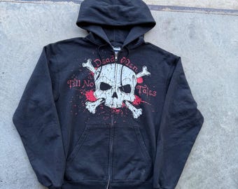 Bluza z kapturem Disney Parks Piraci z Karaibów Dead Men Tell No Tales na zamek, mała