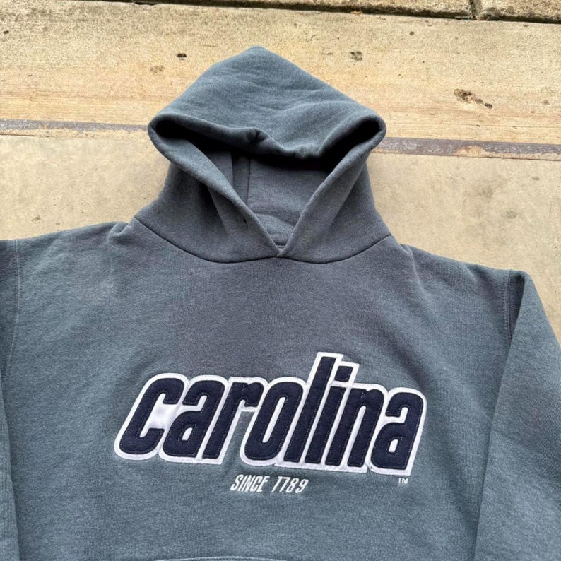 Vintage Russell Athletic UNC Tarheels grey hoodie women’s small image 2