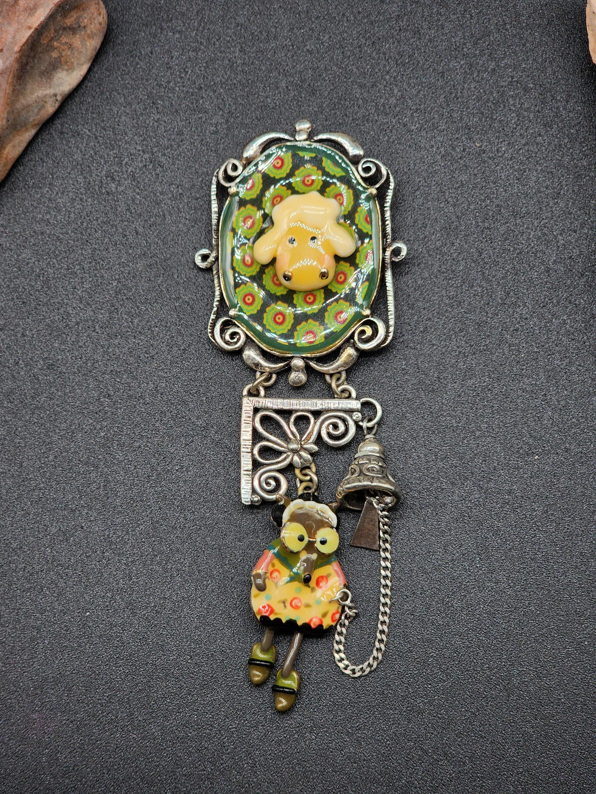 Broche Fantaisie Occasion - Modèle N6 - État à Vérifier