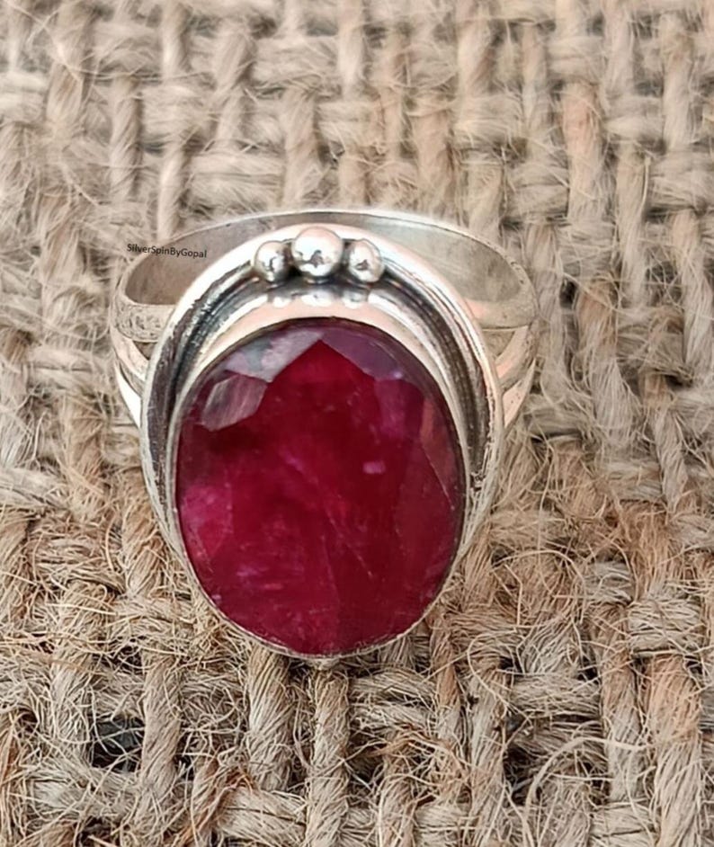 Bague rubis indien massif fait main, bagues rubis ovales en argent sterling 925 image 1