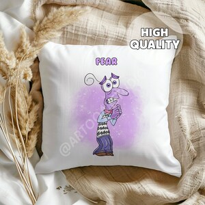 Poduszka Fear Inside Out 2 - To w porządku czuć emocje, prezent dla dzieci, wystrój pokoju dziecięcego, emocje, czuję strach, baby room shower