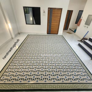 Hand woven floral dhurrie rug,large wool area rug,home decor rug,gifts,flat weave rug,hand woven wool rug,kilim rug,kitchen rug,dinning rugs