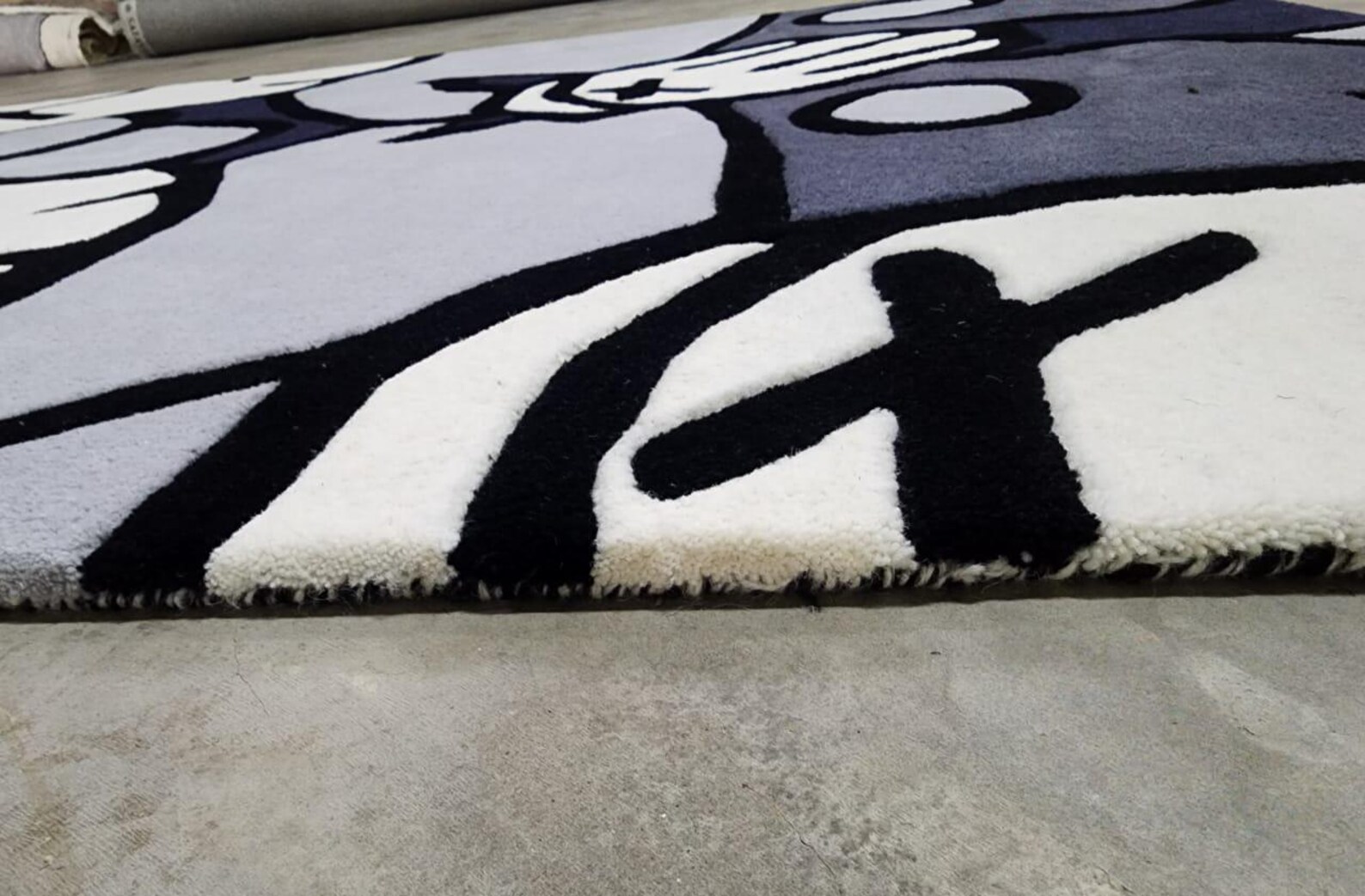 Kasw Rug,hand Tufted Kaws Carpet,handmade 100% Wool Tufted Rugs ...