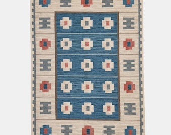 Handwoven Kilim Rug: Swedish Modern Wool Area Rug