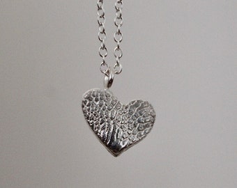 small heart dog nose print necklace