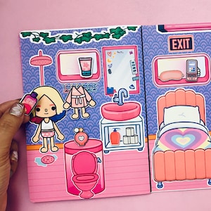 Rosa Mädchen Paper Doll Quiet Book Toca Boca Printable PDF Kinder niedliches Puppenhaus Pretend Play-Aktivität