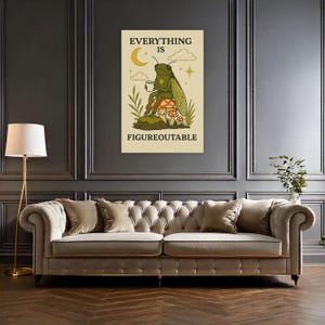 Póster inspirador de saltamontes: "Todo es posible", arte mural con escena de café y hongos, decoración con cita inspiradora sobre la naturaleza.