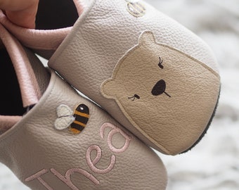 Leather dolls, baby bear/bear crawling shoes with bumblebees