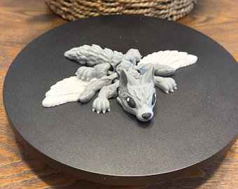 3D Printed Articulated Winged Wolf Figurine – Fantasy Sculpture
