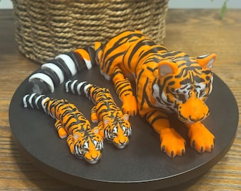 3D Printed Articulated Orange Tiger with Cubs