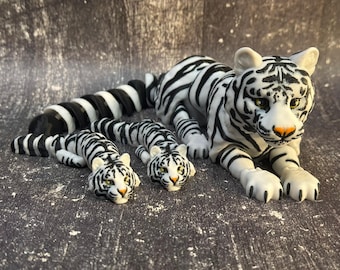 3D Printed Articulated White Tiger with Cubs