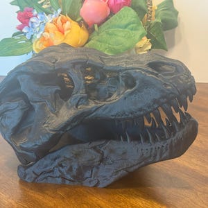 Large 3D Printed T-Rex Skull Sculpture – Realistic Dinosaur Decor, Educational Display, Paleontology Gift