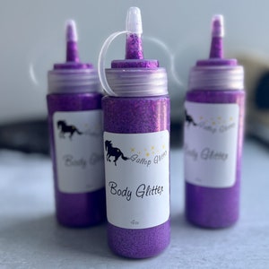 Gallop Glitter - Body Glitter in PURPLE