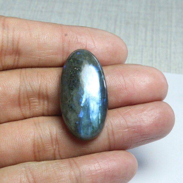 Flashy Labradorite Heart Reiki Crystal Gemstone - Rare Spiritual, Good Luck Stone - Heart Carved Labrodite Healing, Meditation, Yoga Stone