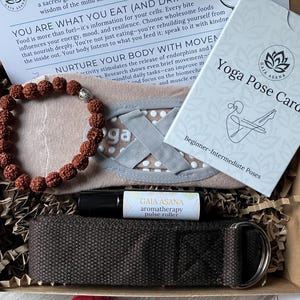Yoga socks yoga strap set Eco-friendly gym kit accessories Aromatherapy pulse roller Mala beads, Yoga pose cards Gift for Yoga teacher