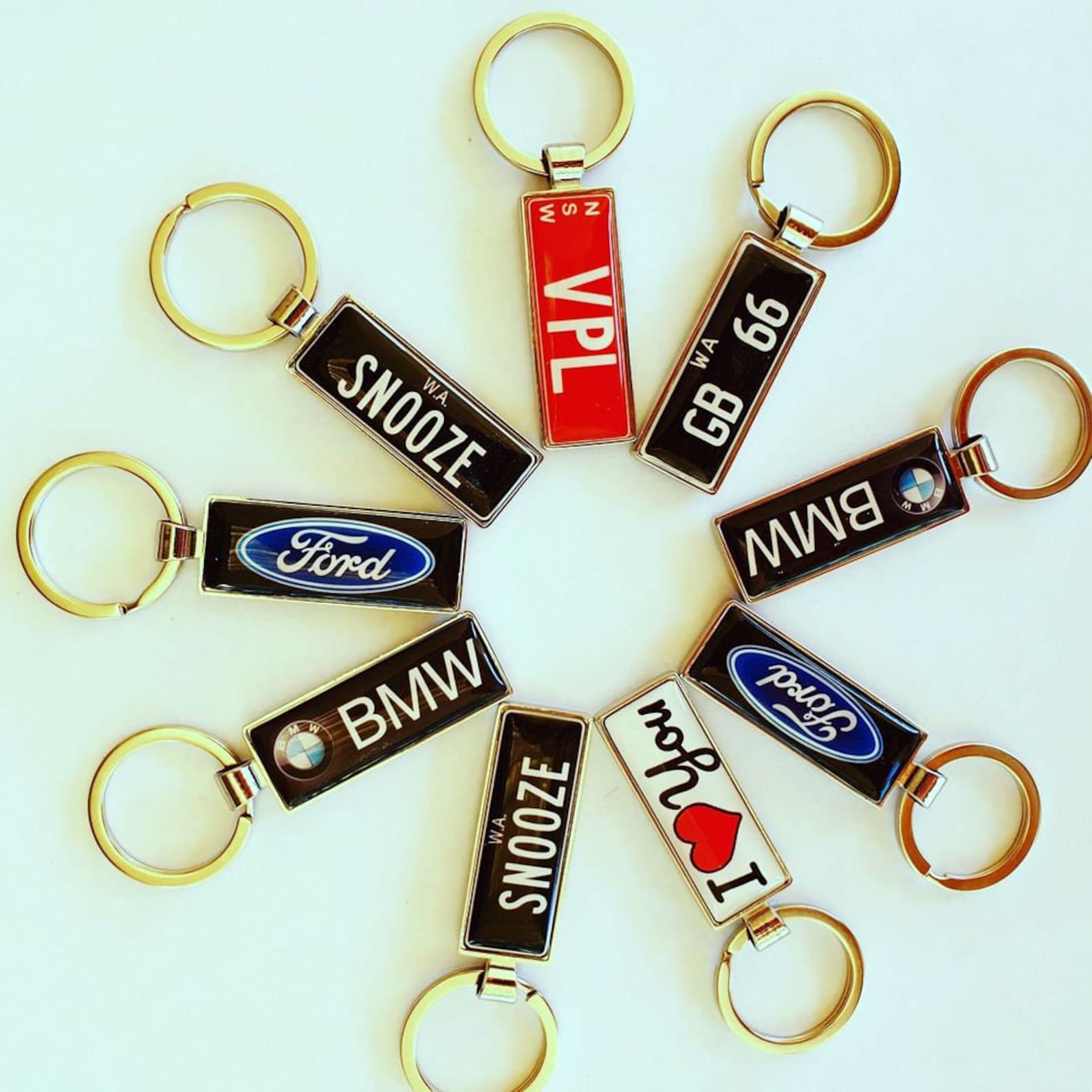 Number Plate Keyring With Name, Car Logo, Photo Personalised Keyrings