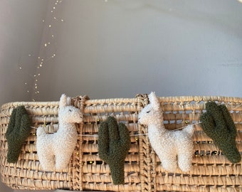 Llama and cactus nursery wall decor, Boucle llama garland, alpaca nursery decor cactus garland boho baby garland nursery boho decor