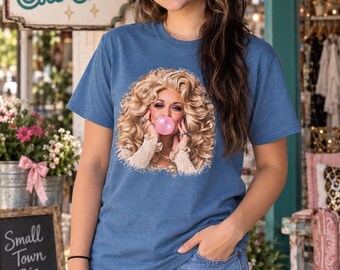 PINK BUBBLE DOLLY Parton Graphic Shirt