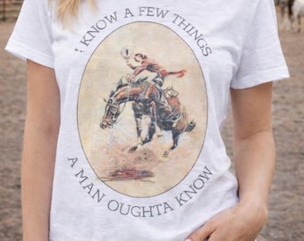 Lainey Wilson “I Know a Few Things a Man Oughta Know” Custom Shirt
