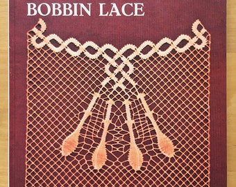 Nyplättyä pitsiä -kirja, Bobbin lace -book