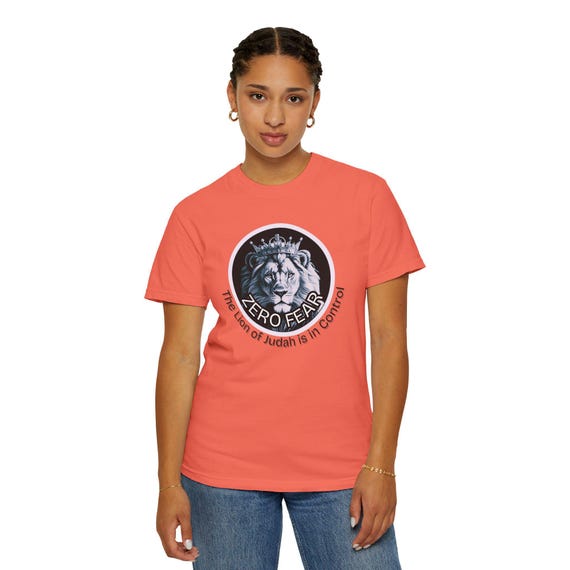 Faith-Inspired Lion T-Shirt - Zero Fear Design, Unisex Tee for Spiritual Connection, Christian Apparel, Uplifting Gift