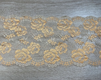 2m Beige and Antique Gold Floral Rose Design Lace Trim with Lightly Chorded Effect and Sateen Highlights 7" Wide Stretch lace